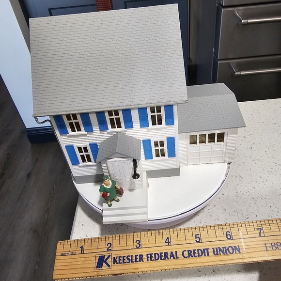 Sinatra House #6351 Train Christmas Village O-O27 Scale Original Box - Picture 14 of 17